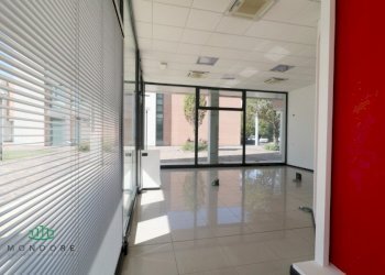 Negozio Via quasimodo, Castel Maggiore - foto 12