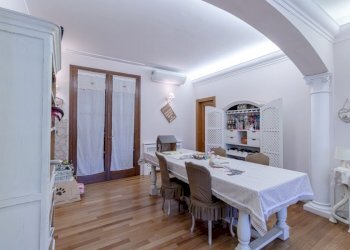 Villa via toscana, Bologna - photo 9