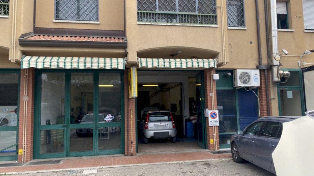 Laboratorio via andrea costa, Pianoro - foto 3