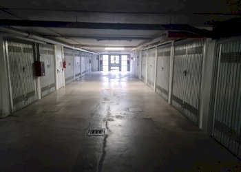 Box via g.di vittorio, Marzabotto - foto 1