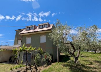 Villa contrada rio, 13, frazione Contrada Santo Spirito, Isernia - foto 6