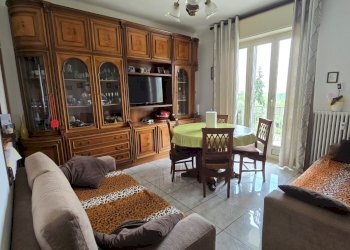 SALA DA PRANZO - Quadrilocale Via Fratelli Giordanengo Patrioti, Roccavione - foto 8