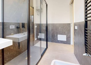 One-room apartment Bergamo - photo 6