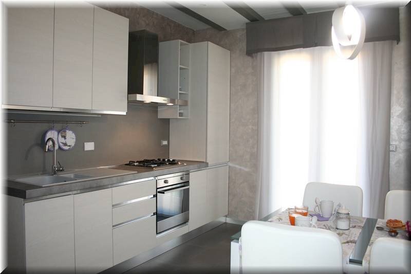 Bilocale Piazza dell'Unità, Bologna (zona Bolognina) - foto 2