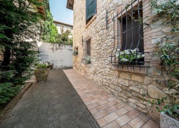 Independent house Via Corte, Viano - photo 3