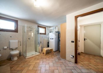 Independent house Via Corte, Viano - photo 17