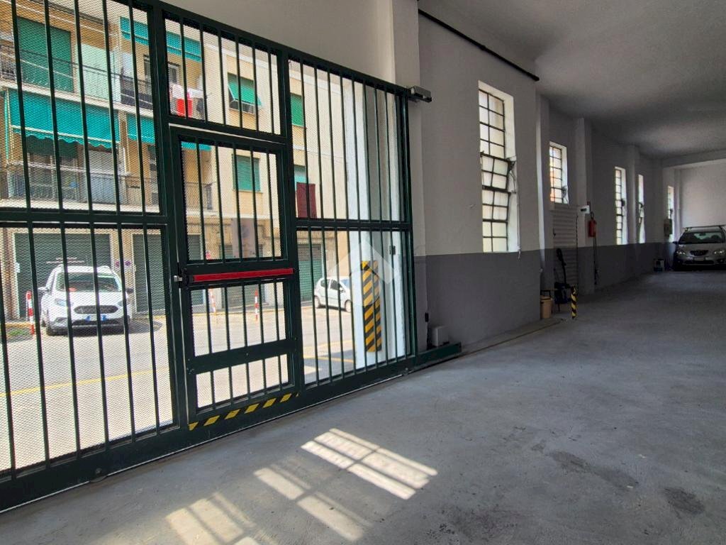 Box Via Giacomo Biga, Genova (neighborhood Marassi) - photo 3