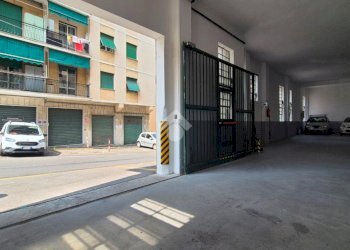 Box Via Giacomo Biga, Genova (neighborhood Marassi) - photo 2