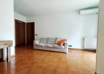 Salone - Trilocale via Luigi Capuana, 21, Rho - foto 6