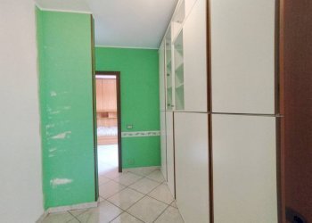Corridoio - Three-room apartment via Claudio Varalli, 27, Bollate - photo 26