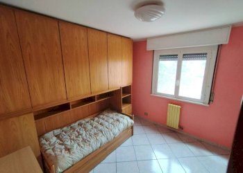 Camera da letto - Trilocale via Claudio Varalli, 27, Bollate - foto 27