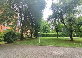Giardino - Three-room apartment via Claudio Varalli, 27, Bollate - photo 44