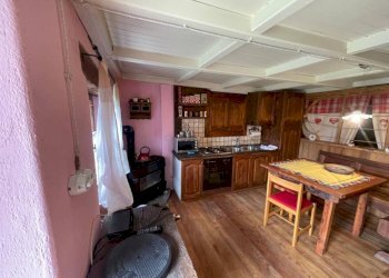 Salone - Monolocale Località Blavy, 22, Roisan - foto 1