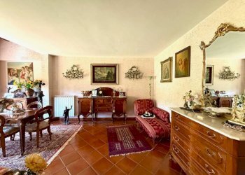 Salone - Villa via Lamberto Vignoli, Roma - foto 16