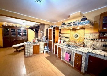 Cucina - Villa via Lamberto Vignoli, Roma - foto 18