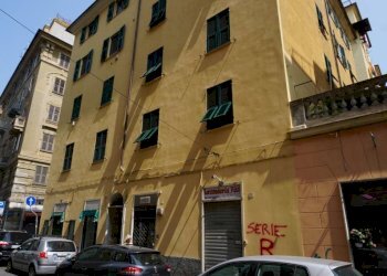 Facciata - Appartamento via Luigi Dottesio, 13, Genova (zona Sampierdarena) - foto 33