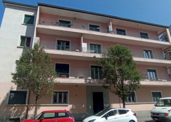 Facciata - Trilocale via Torino, Aosta - foto 1