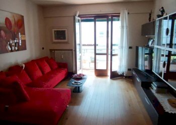 Salone - Trilocale via Torino, Aosta - foto 18