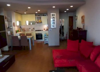 Salone - Trilocale via Torino, Aosta - foto 21