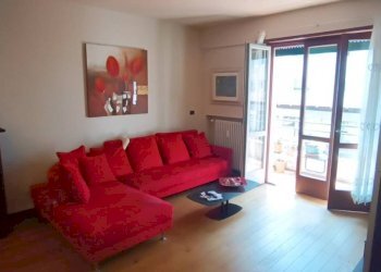 Salone - Trilocale via Torino, Aosta - foto 32