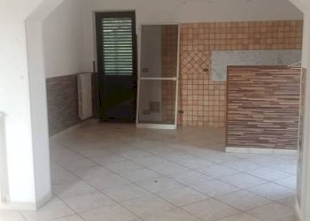 Stanza non arredata - Villa contrada Iannassi, San Nicola Manfredi - foto 6