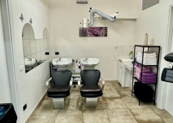 Salone - Shop via Giuseppe Cabrino, 56, Mongrando - photo 6