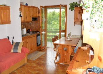 Salone - Bilocale via Sant'Anna, 30, Roburent - foto 1