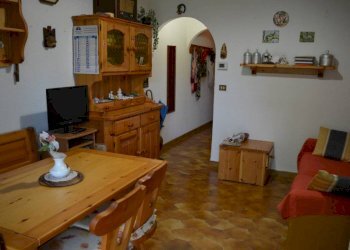 Sala da pranzo - Bilocale via Sant'Anna, 30, Roburent - foto 7