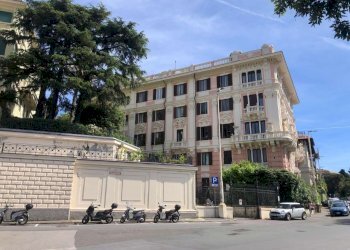 appartamento panoramico ristrutturato in vendita g - Appartamento via Giuseppe Fasce, Genova (zona Albaro) - foto 15