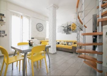 Salone - Quadrilocale via Edera, Genova (zona Marassi) - foto 1