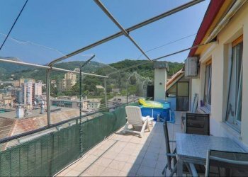 Terrazzo - Quadrilocale via Edera, Genova (zona Marassi) - foto 2