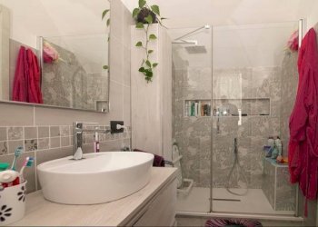 Bagno - Quadrilocale via Edera, Genova (zona Marassi) - foto 25