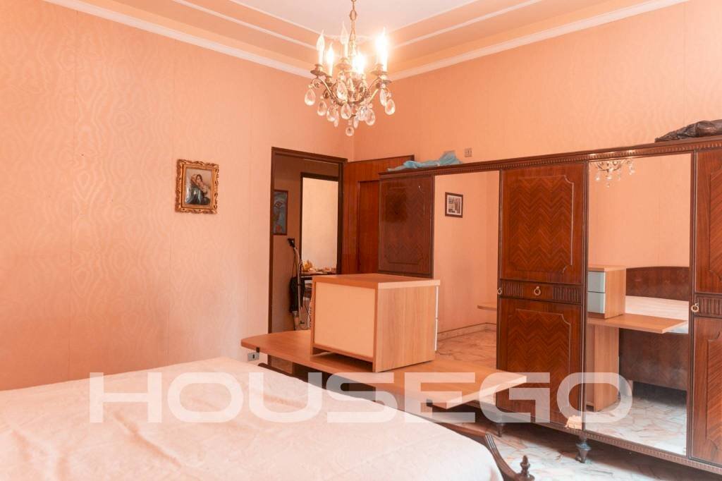 Camera da letto - Appartamento via Luigi Rizzo, 155, Genova (zona Pegli) - foto 2