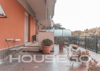 Terrazzo - Appartamento via Luigi Rizzo, 155, Genova (zona Pegli) - foto 1