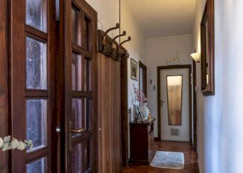 Corridoio - Villa via Madonna delle Grazie, 46, Trecate - foto 11