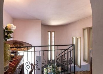 Interno palazzo - Villa via Madonna delle Grazie, 46, Trecate - foto 17