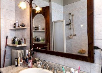 Bagno - Villa via Madonna delle Grazie, 46, Trecate - foto 29