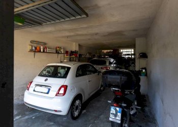 Posto macchina - Villa via Madonna delle Grazie, 46, Trecate - foto 38