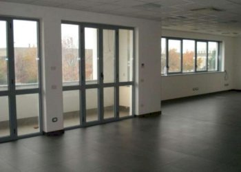 Office via Tevere, Cesate - photo 7