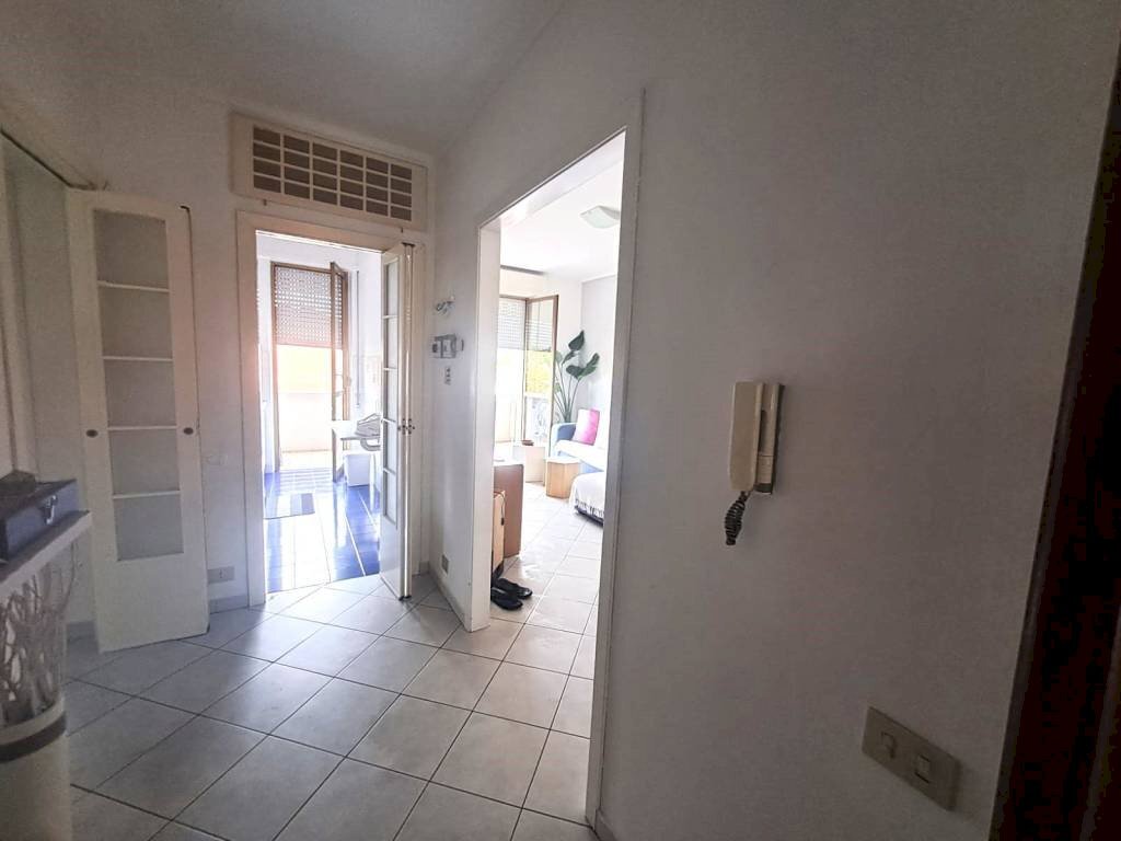 Ingresso - Trilocale via San Leonardo, Massa - foto 2