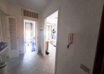 Ingresso - Trilocale via San Leonardo, Massa - foto 2