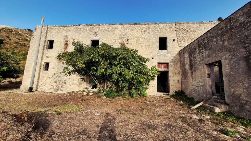 Facciata - Rustico SP31, Erice - foto 3