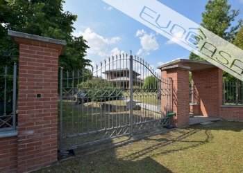 Villa Via Don Manzon , Bibiana - photo 48