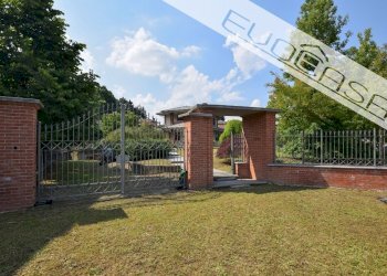 Villa Via Don Manzon , Bibiana - photo 49