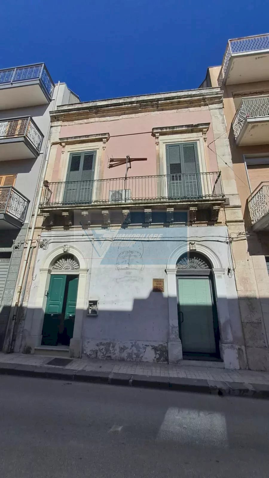 Four-room apartment Via Archimede, Floridia - photo 1