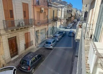 Four-room apartment Via Archimede, Floridia - photo 2