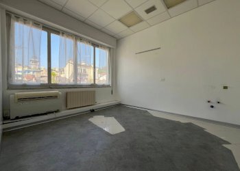 Stanza - Office Via Martiri della Liberazione, Chiavari - photo 6