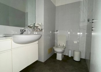 Bagno - Office Via Martiri della Liberazione, Chiavari - photo 12