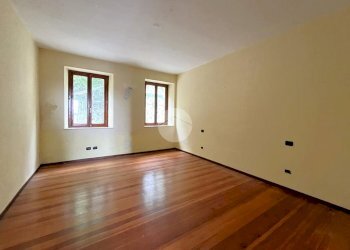 Quadrilocale Via liliano brovarone, Biella - foto 8