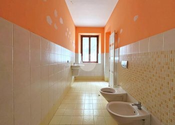 Quadrilocale Via liliano brovarone, Biella - foto 14